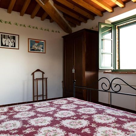 Agriturismo Il Belvedere Country Houses Massa Marittima Szoba fotó