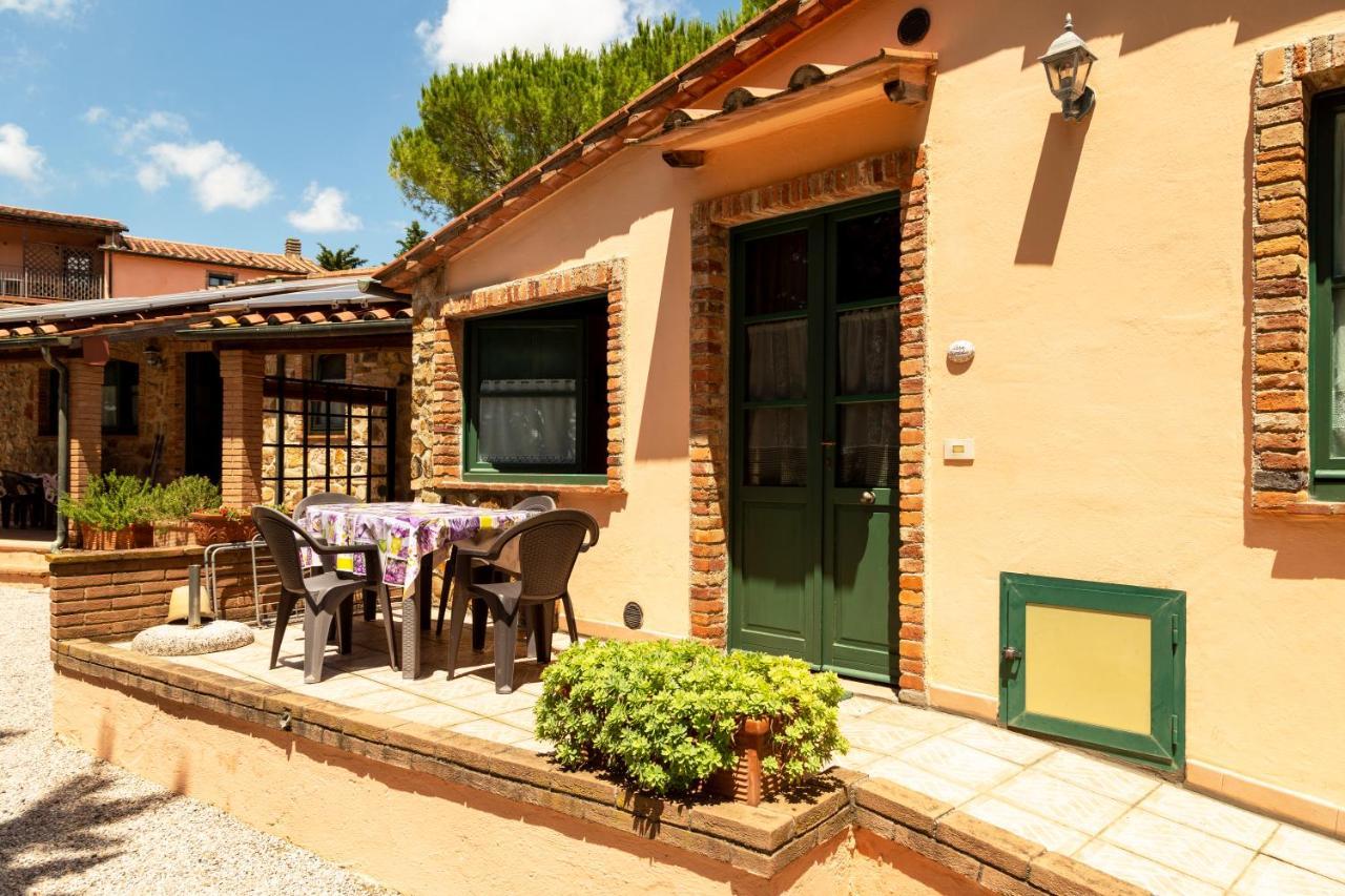 Agriturismo Il Belvedere Country Houses Massa Marittima Kültér fotó