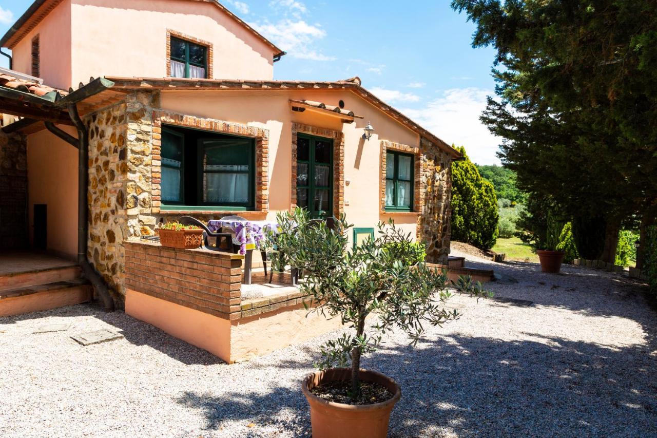 Agriturismo Il Belvedere Country Houses Massa Marittima Kültér fotó