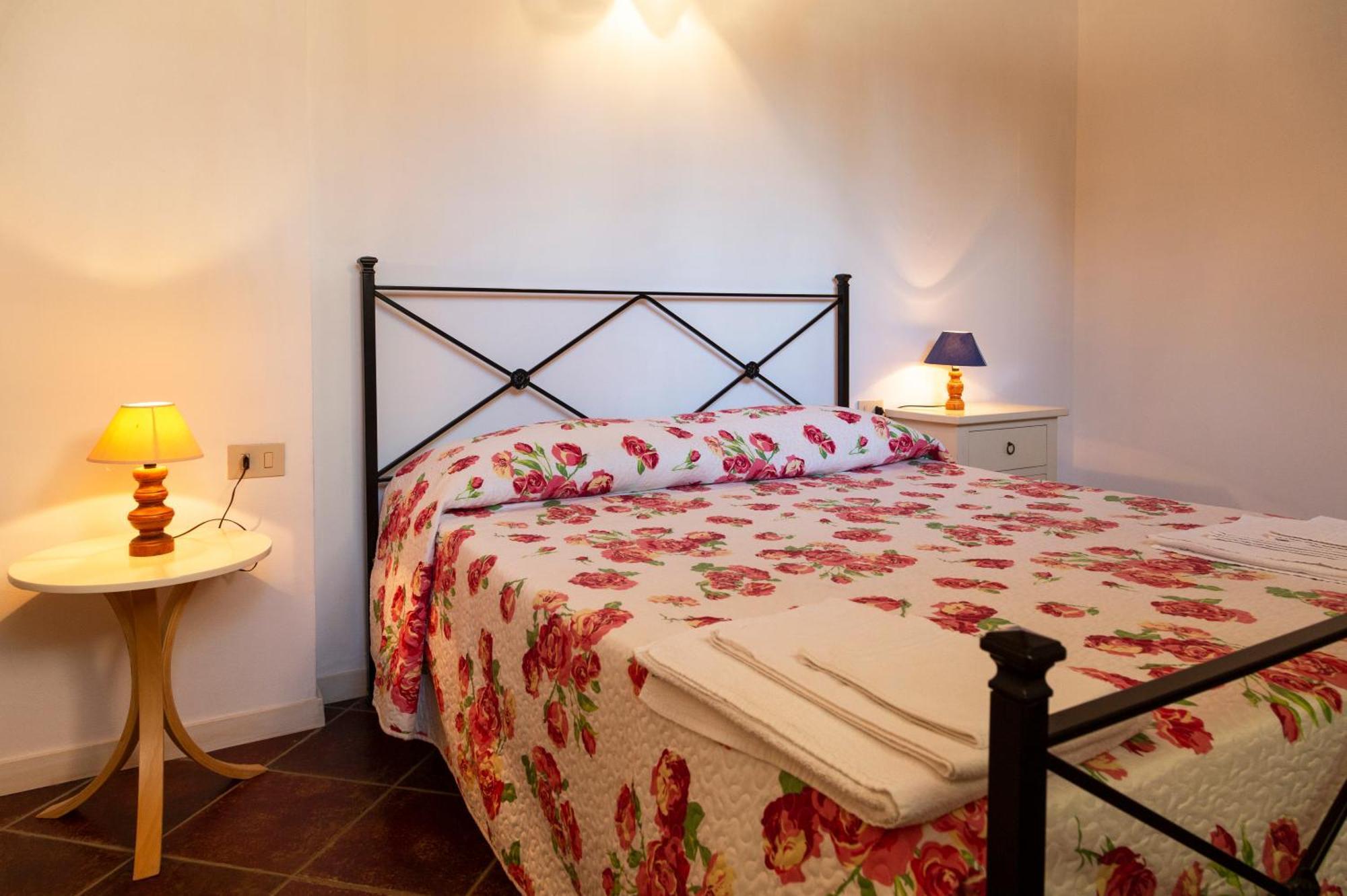Agriturismo Il Belvedere Country Houses Massa Marittima Szoba fotó
